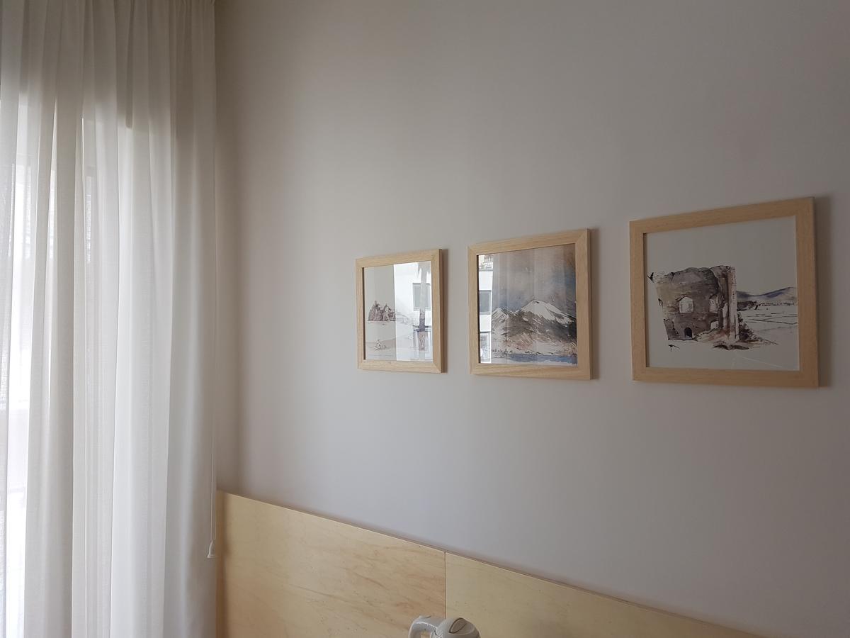 Le Stanze Di Piazza Dei Martiri Bed & Breakfast Naples Luaran gambar