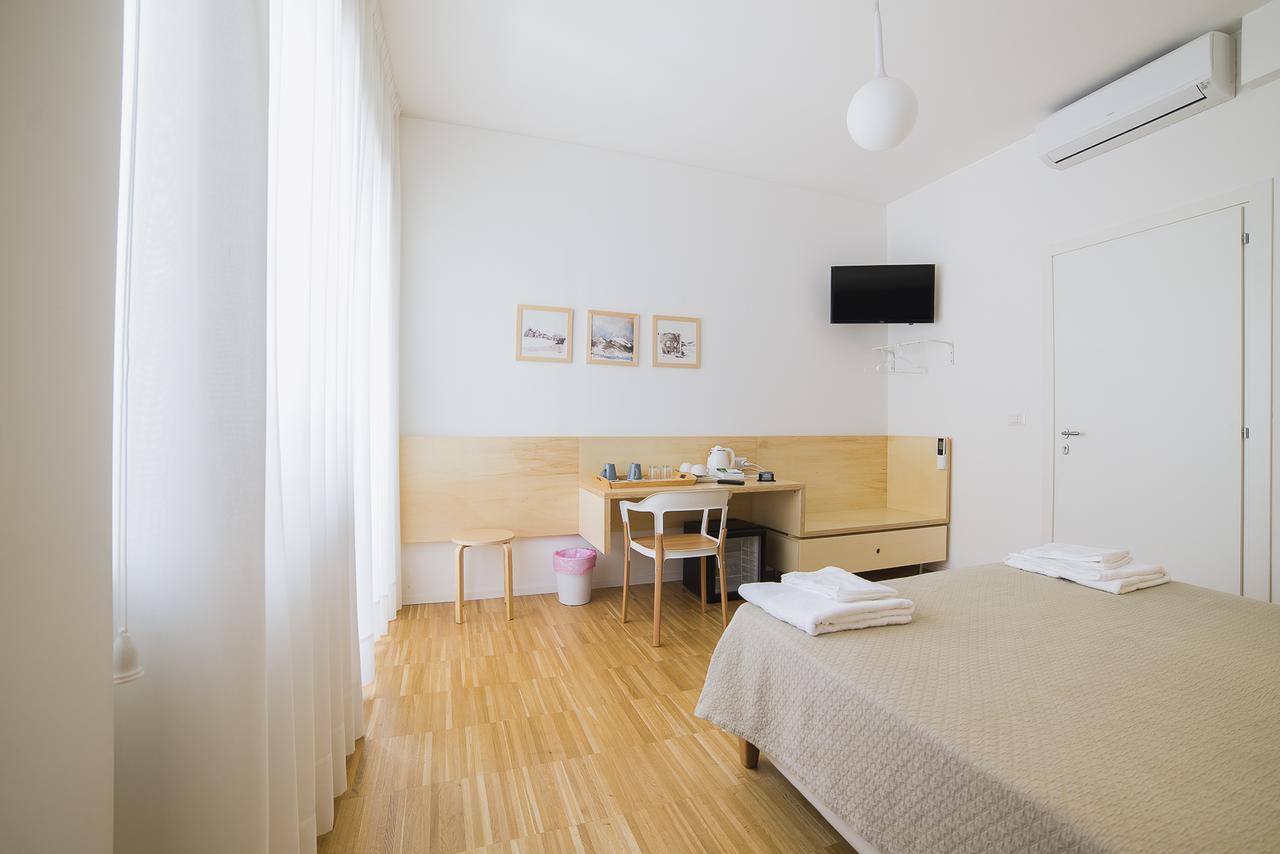 Le Stanze Di Piazza Dei Martiri Bed & Breakfast Naples Luaran gambar