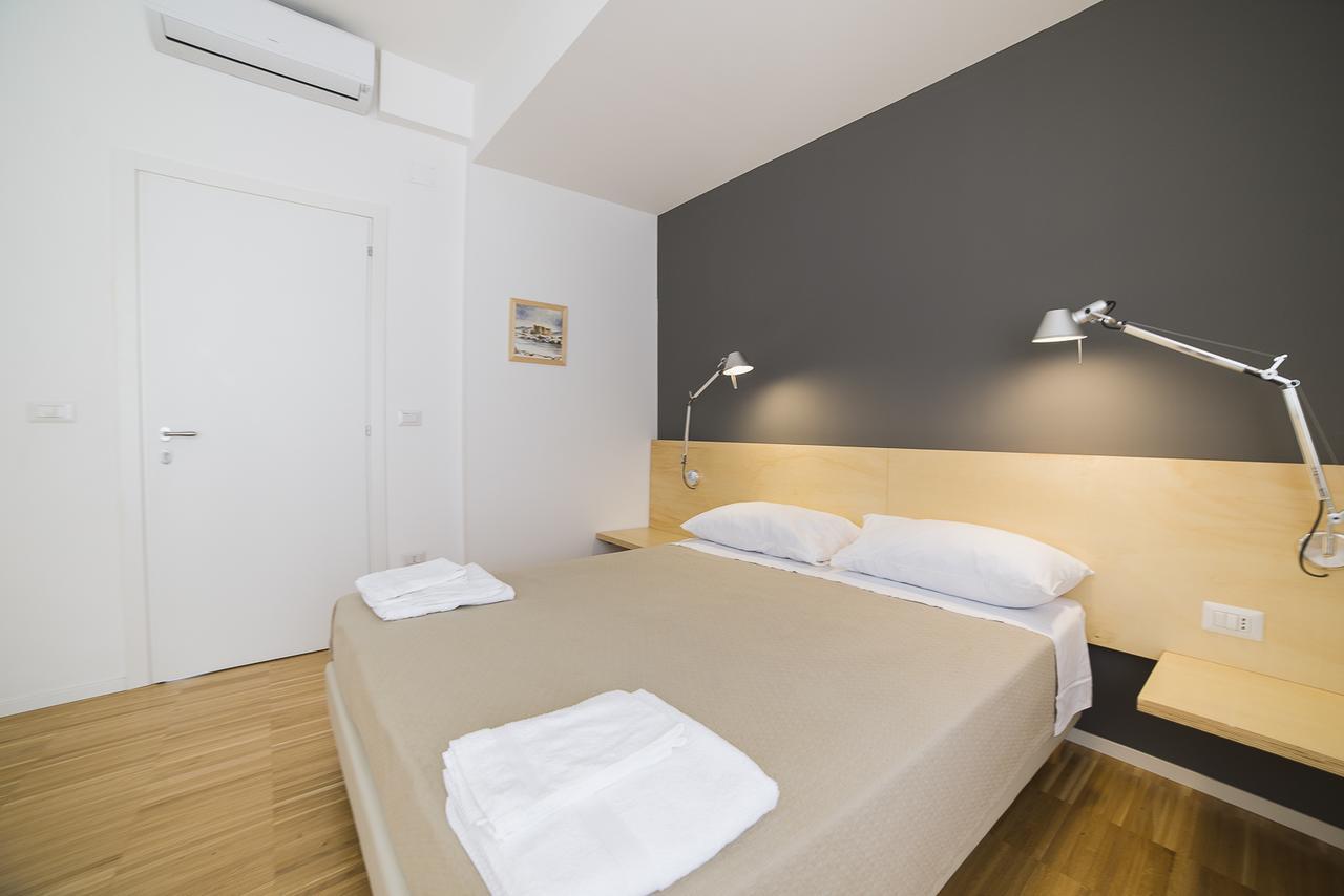 Le Stanze Di Piazza Dei Martiri Bed & Breakfast Naples Luaran gambar