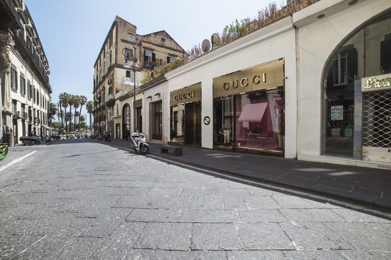 Le Stanze Di Piazza Dei Martiri Bed & Breakfast Naples Luaran gambar